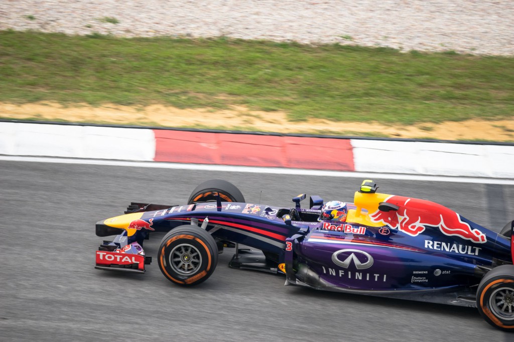 Daniel-Ricciardo-red-bull